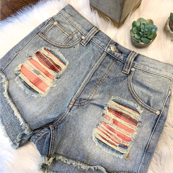 Minkpink shorts size XS - Picture 1 of 11